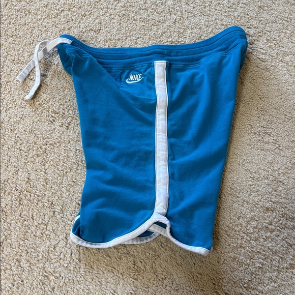 Nike Athletic shorts - Picture 8 of 12